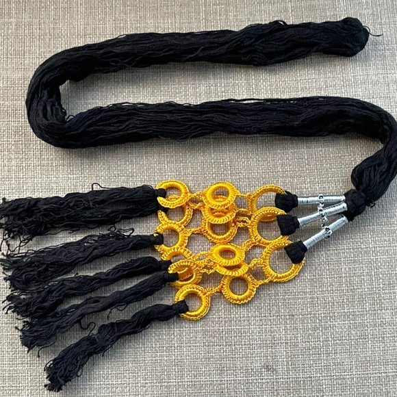 Hair Pranda Black/Yellow Tone Cultural Hair Accessory Traditional Parandi - Picture 3 of 8